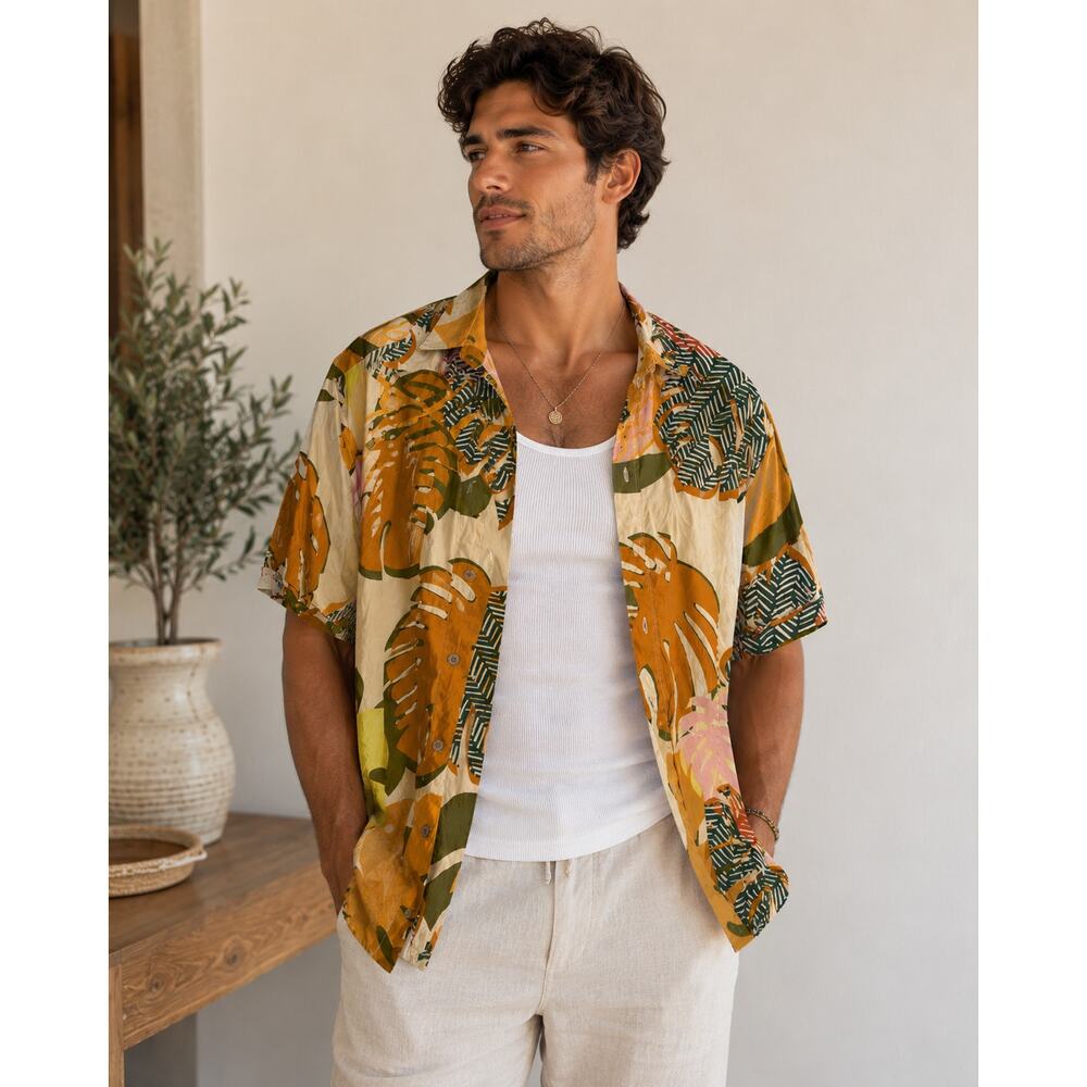 Tropical Leaf Button-Up Shirt Large